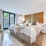 Vacation Marbella I Villa La Cabane, Luxury Villa, Designer Interior, Heated Pool, American Bbq, 5Min Walk To The Finest Beaches