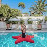 Vacation Marbella I Villa La Cabane, Luxury Villa, Designer Interior, Heated Pool, American Bbq, 5Min Walk To The Finest Beaches וילה
