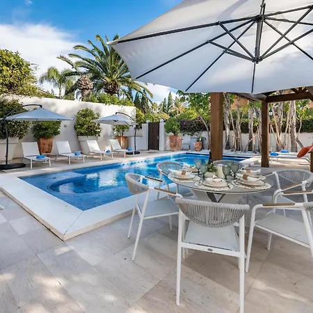 Vacation I La Cabane, Luxury, Heated Pool, 300m To The Villa