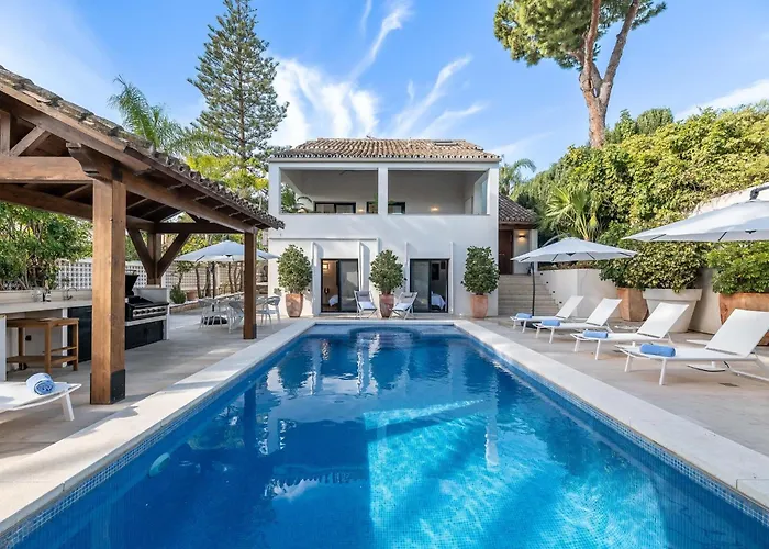 Villa Vacation I La Cabane, Luxury, Heated Pool, 300m To The