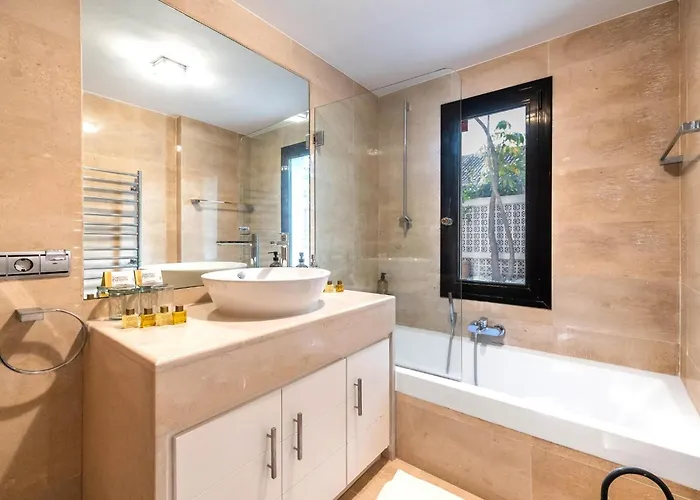 Vacation I La Cabane, Luxury, Heated Pool, 300m To The Villa Marbella