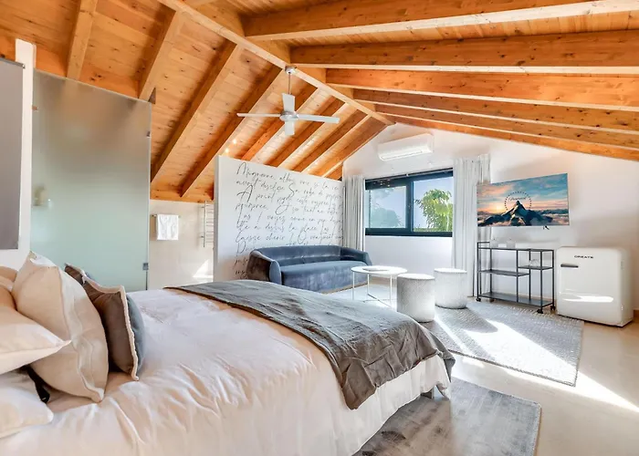 Villa Vacation I La Cabane, Luxury, Heated Pool, 300m To The *