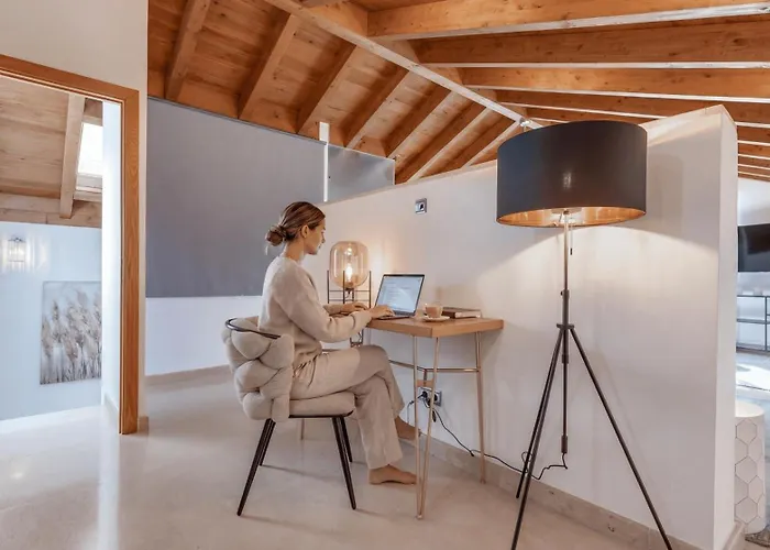 Villa Vacation I La Cabane, Luxury, Heated Pool, 300m To The