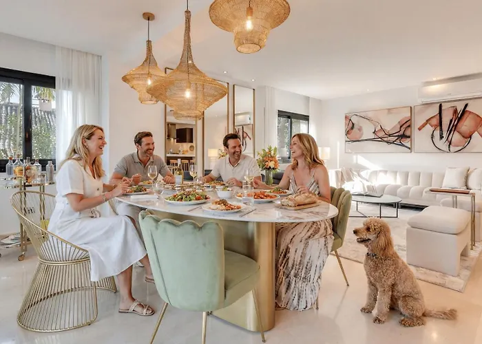 Vacation I La Cabane, Luxury, Heated Pool, 300m To The * Marbella